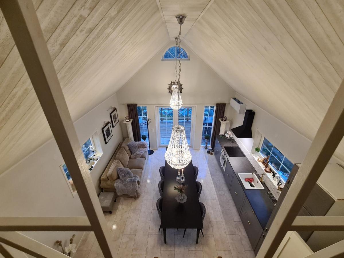 Tosthult Lonsboda
